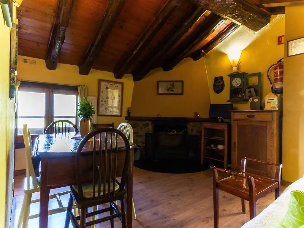 Masia Can Constans Holiday home Queralbs